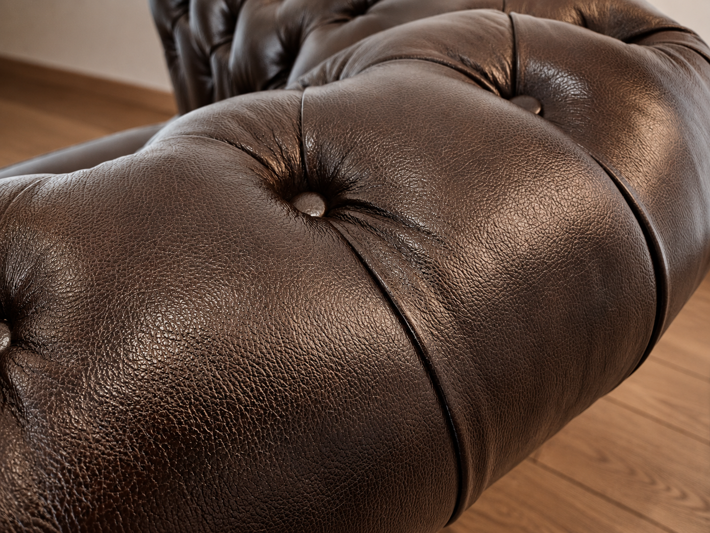 Umber Chesterfield 3-Sitzer Sofa aus Leder Antique Brown