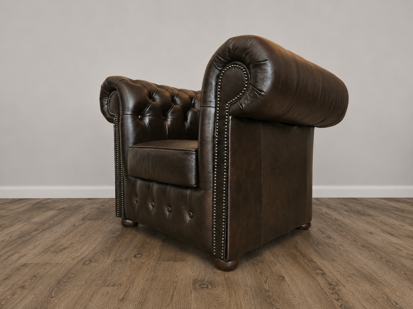 Umber Chesterfield Sessel aus Leder Antique Brown